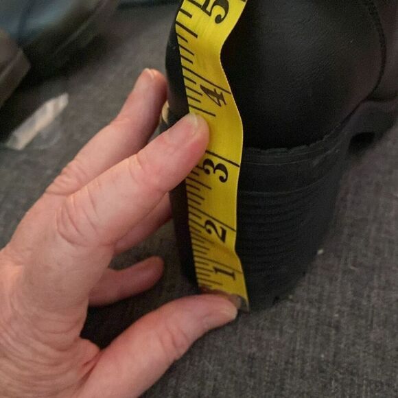 Olivia and Kate Women's Heeled Work Boots, Laced with side zippers Size 6‎ Biker - Picture 11 of 11